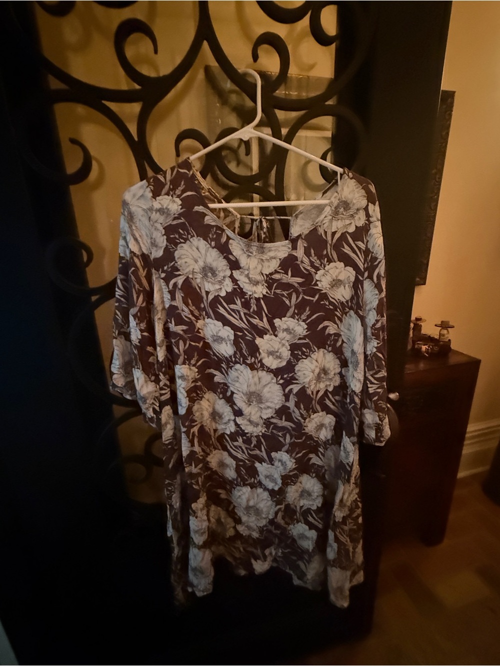 Annabelle Floral  Scoop Neck Tunic Dress  in White on Dark Brown